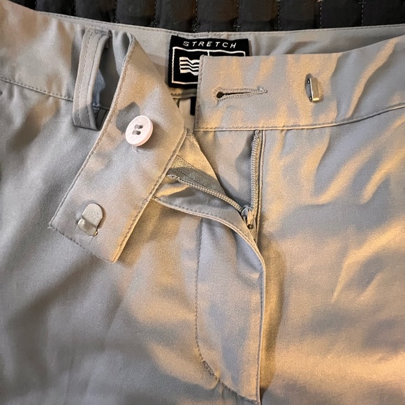 Adidas Shorts Womens Medium Climalite Flat Front Golf Beige Khaki Chino Bermuda - Picture 2 of 12